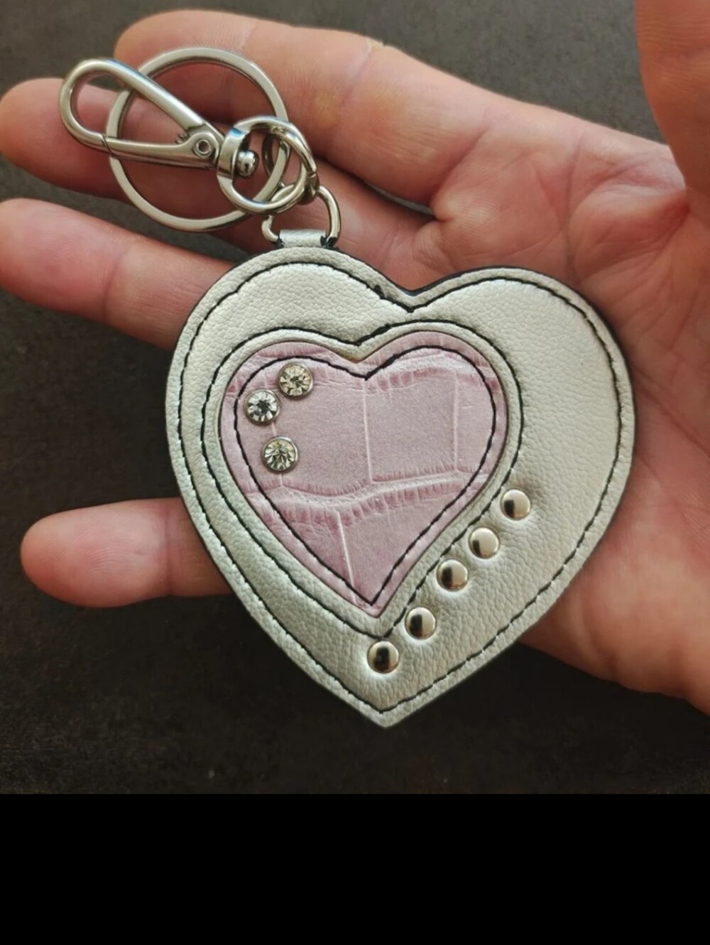 Early 2000s Kathy Van Zeeland Studded Leather Heart Purse Charm Keychain.